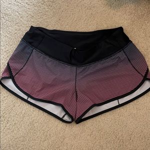Lululemon speed up shorts 2.5”